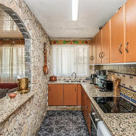 Apartament 2 Bedroom Beautiful In *