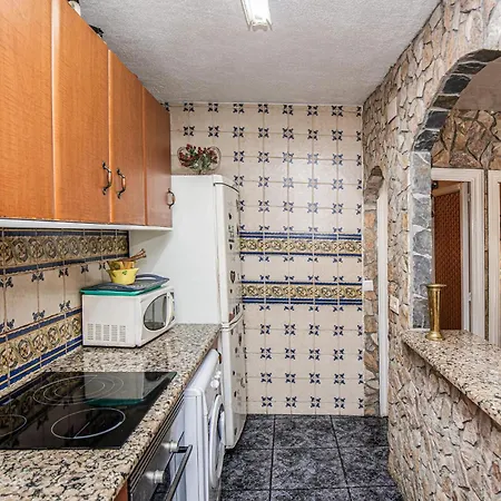 Apartament 2 Bedroom Beautiful In *