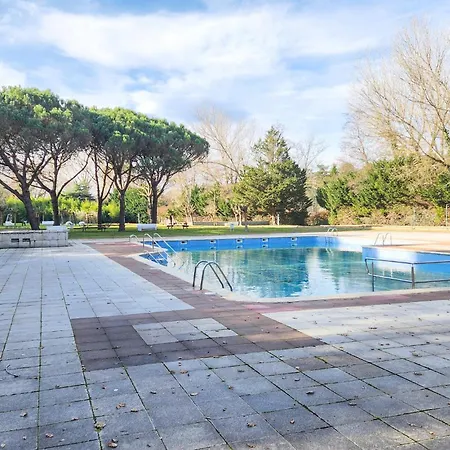2 Bedroom Beautiful In 公寓